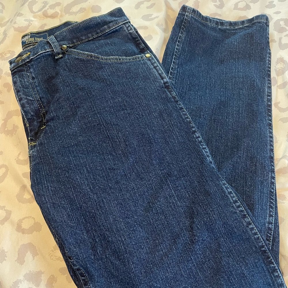 Like new Wrangler George Strait Collection Dark Blue Denim Jeans